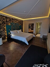 Jinjiang Metropolo Shanghai Xintiandi Hotel