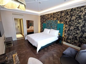 Jinjiang Metropolo Shanghai Xintiandi Hotel