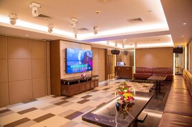 Jin Jiang Pine City Hotel