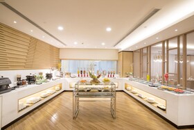 Jin Jiang Pine City Hotel