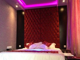 Jitai Hotel Shanghai Bailian Zhonghuan Commerce Plaza