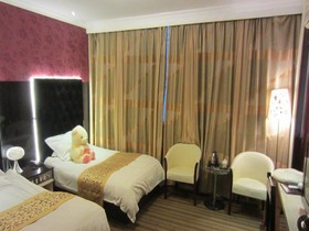 Jiu Jiu Holiday Hotel