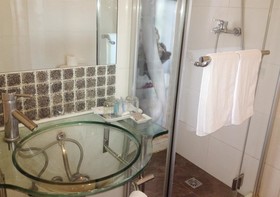 Lejia Service Apartement