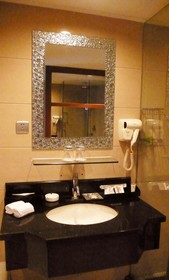 Luxemon Hotel