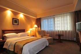 Luxemon Hotel