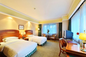 Luxemon Hotel
