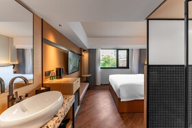 Mia Hotel - Shanghai Xuhui Jiaotong University