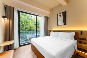 Mia Hotel - Shanghai Xuhui Jiaotong University