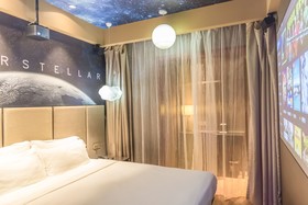Movie Hotel Shanghai Yu Garden