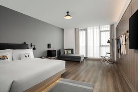 Moxy Shanghai Hongqiao Cbd