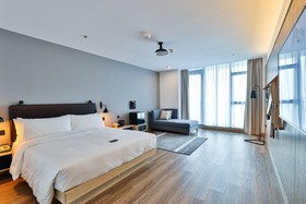 Moxy Shanghai Hongqiao Cbd