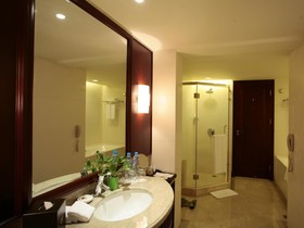 Lingang New Century Hotel Shanghai