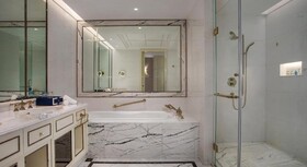 Radisson Blu Forest Manor Hotel, Shanghai Hongqiao