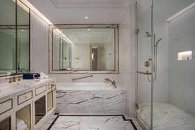 Radisson Blu Forest Manor Hotel, Shanghai Hongqiao