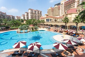 Radisson Blu Forest Manor Hotel, Shanghai Hongqiao