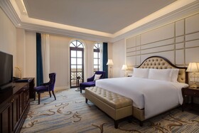 Radisson Blu Forest Manor Hotel, Shanghai Hongqiao