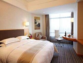 Ramada Plaza by Wyndham Shanghai Pudong Airport
