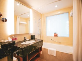 Ramada Plaza by Wyndham Shanghai Pudong Airport
