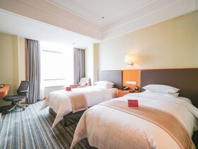 Ramada Plaza by Wyndham Shanghai Pudong Airport