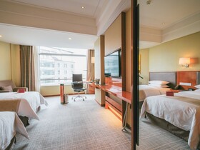 Ramada Plaza by Wyndham Shanghai Pudong Airport