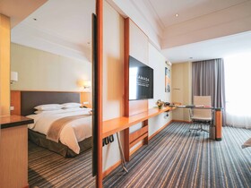 Ramada Plaza by Wyndham Shanghai Pudong Airport