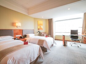 Ramada Plaza by Wyndham Shanghai Pudong Airport