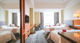 Ramada Plaza by Wyndham Shanghai Pudong Airport