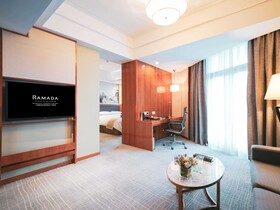 Ramada Plaza by Wyndham Shanghai Pudong Airport