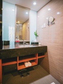 Ramada Plaza by Wyndham Shanghai Pudong Airport