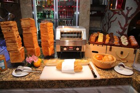 Ramada Plaza by Wyndham Shanghai Pudong Airport