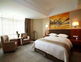 Ramada Plaza by Wyndham Shanghai Pudong Airport