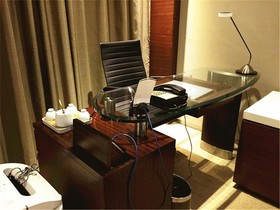Ramada Plaza by Wyndham Shanghai Caohejing
