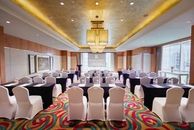 Renaissance Shanghai Pudong Hotel