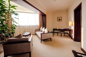 Ruitai Hongqiao