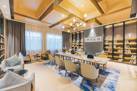 Shanghai Atour Hotel SNIEC Branch