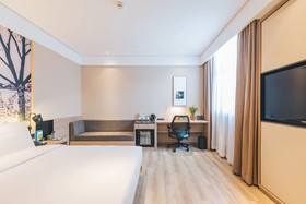 Shanghai Atour Hotel SNIEC Branch