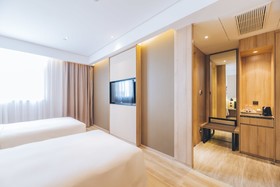 Shanghai Atour Hotel SNIEC Branch