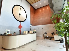 Shanghai Haiyue Riverside Hotel Apartment