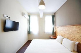 Shanghai Nanjing Road Youth Hostel