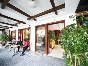 Shanghai Nanjing Road Youth Hostel