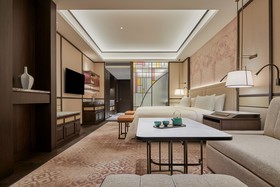 Shangri-La Qiantan