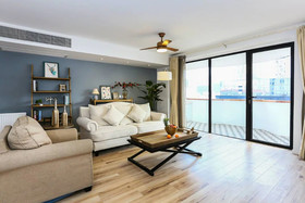 Starhome Dalian Road Branch