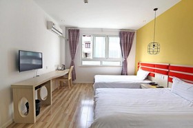 The Phoenix Hostel Shanghai