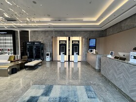 Tuke Hotel