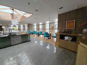 Tuke Hotel