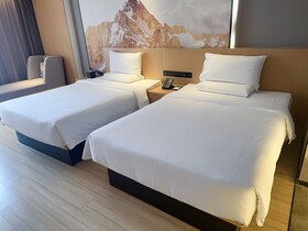 Tuke Hotel