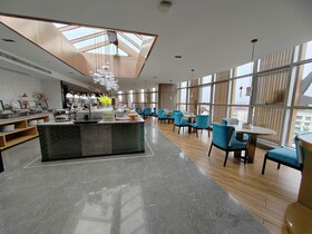 Tuke Hotel