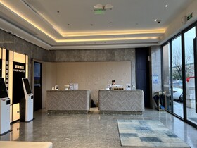 Tuke Hotel