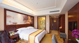 Vienna Hotel Jinshan New City Wanda Plaza