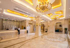 Vienna Hotel Shanghai Happy Valley